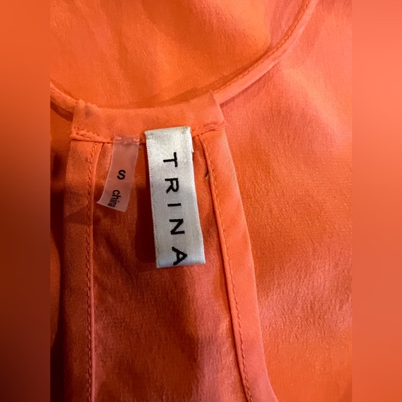 Trina Turk 100% Silk Halter Tank Top size small - Picture 5 of 5